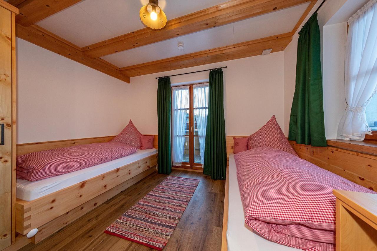 Ferienhaus Stoaroeserl Mittenwald Exterior photo